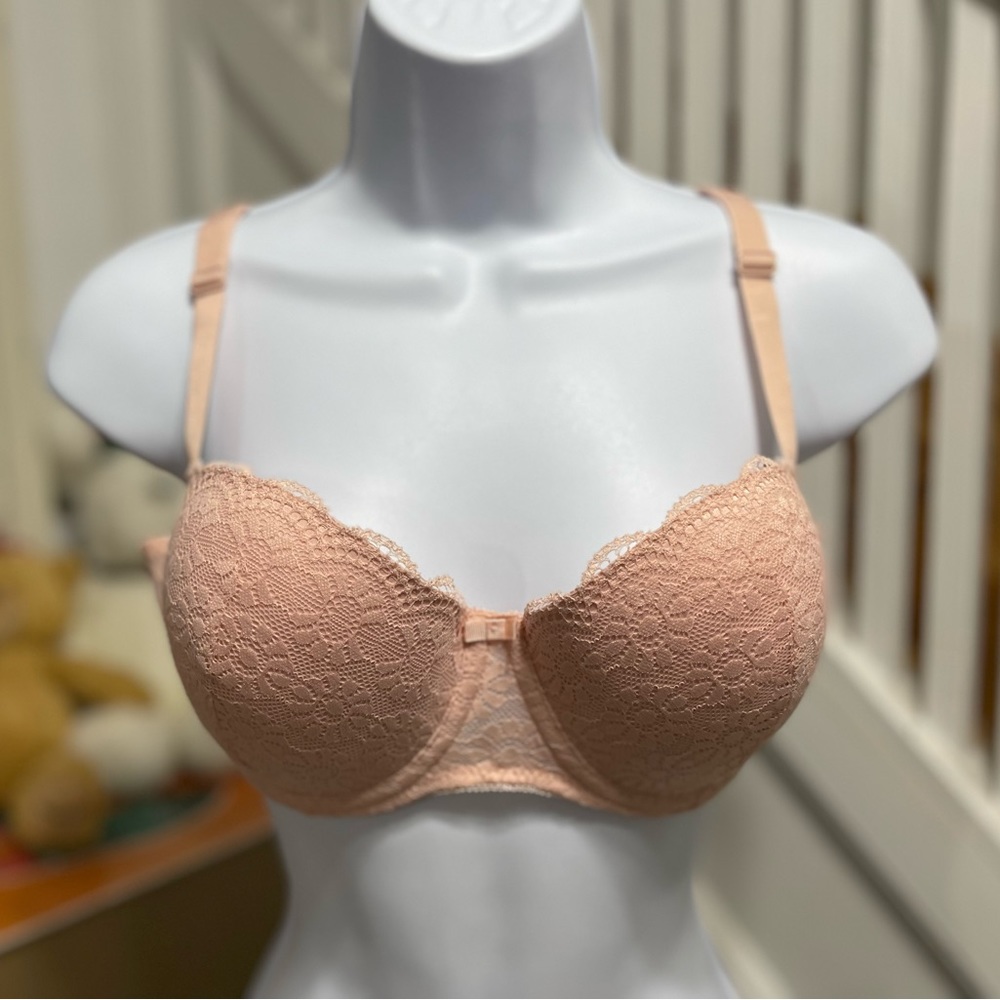 NWOT Women’s Size 37C Primark Microfiber Lace Bra In Blossom Color